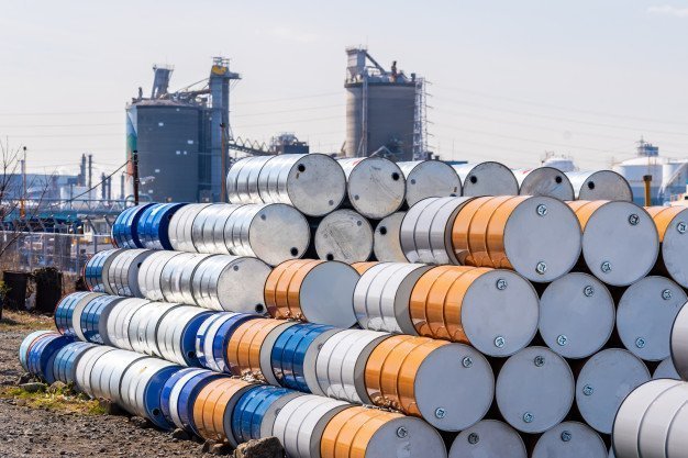 Increase in US stocks, decrease in oil prices