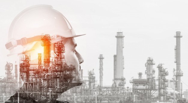 OPEC+ üyeleri arasındaki karışıklığa rağmen petrol üretimi istikrarlı kalırken, Venezuela'daki gelişmelere rağmen petrol fiyatları düştü