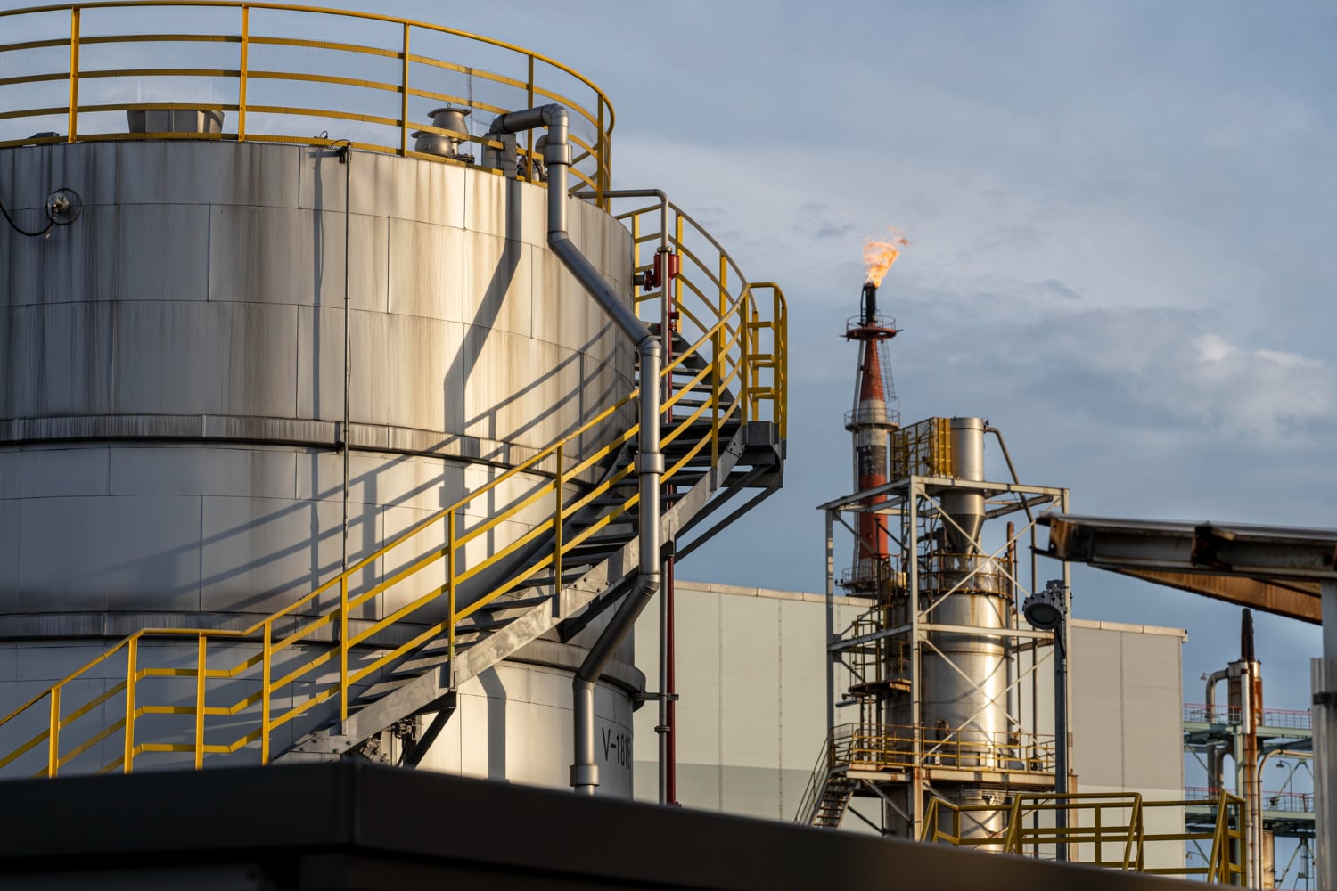 Oil prices rose on Tuesday, nearing a seven-month high