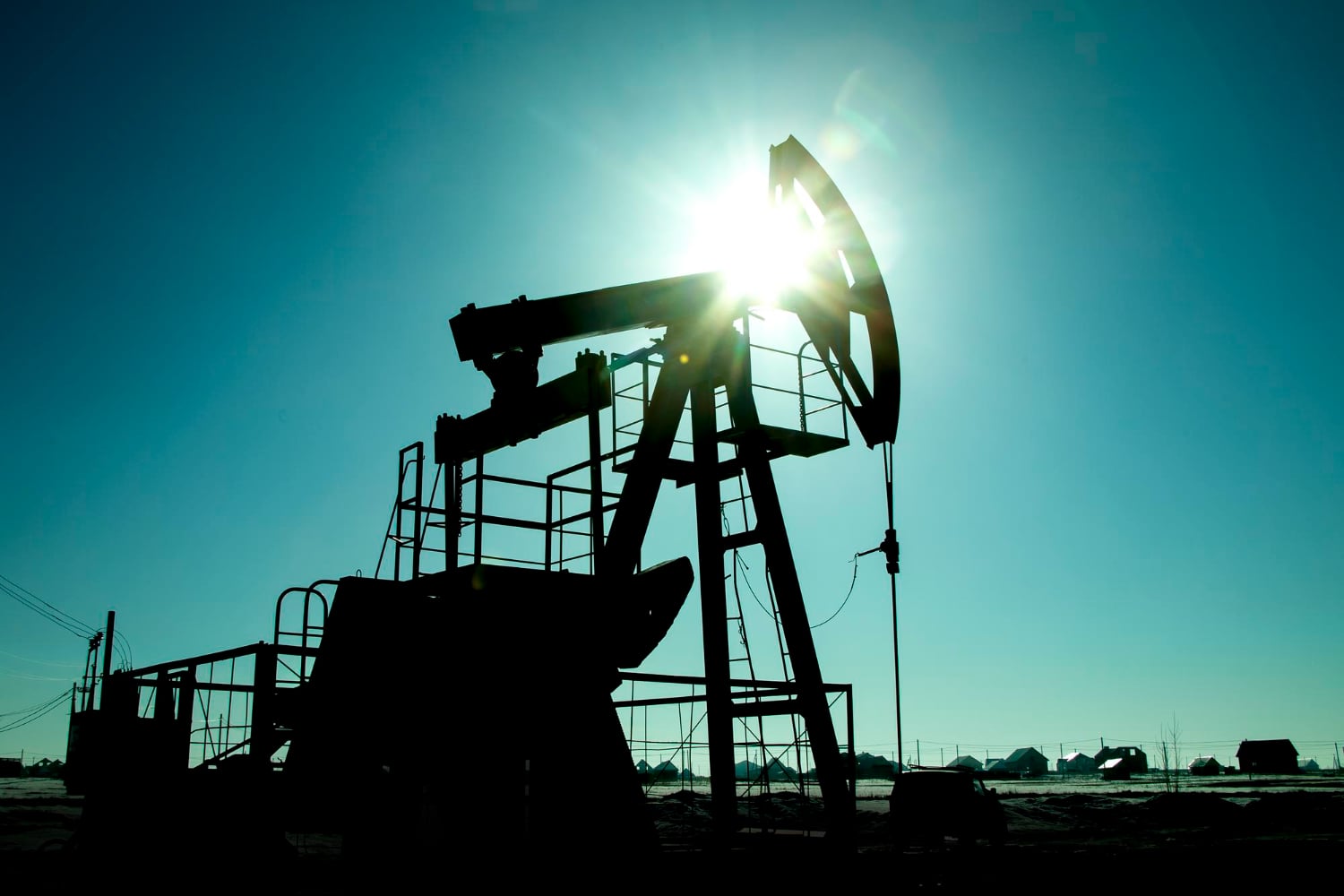 Oil prices surge more than 2% as US-Iran talks drag on